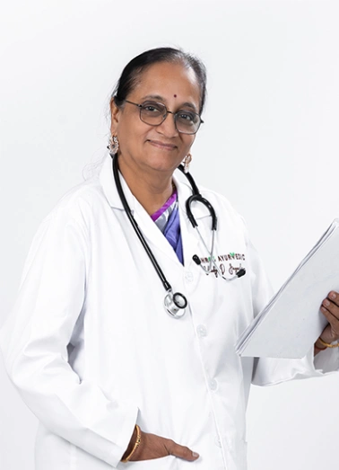 Dr. Jayashree ​Desikacharulu, famous Ayurvedic doctor at Shree Ayurvedic Multispecialty Hospital in Chennai