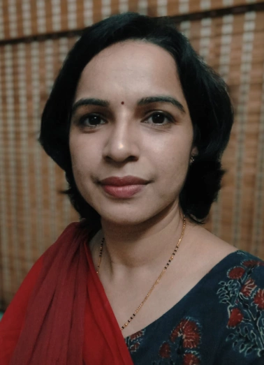 Dr Chetali Samant, famous Ayurvedic doctor at Shree Ayurvedic Multispecialty Hospital in Chennai